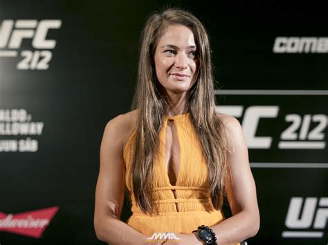 karolina kowalkiewicz nude|UFC Strawweight Karolina Kowalkiewicz :。